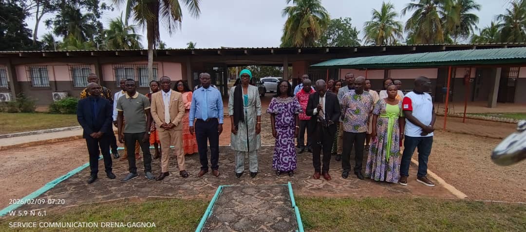 CEREMONIE D'HONNEUR A L'EMBLEME NATIONAL AU CAFOP SUPERIEUR DE GAGNOA