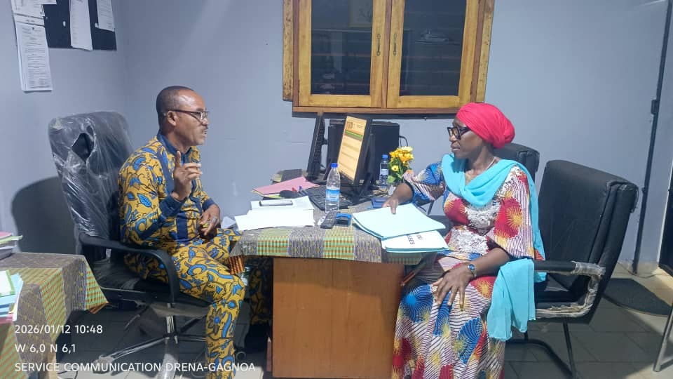 VISITE ADMINISTRATIVE EFFECTUEE PAR MADAME LE DRENA AU COLLEGE GREBALO DE GUIBEROUA