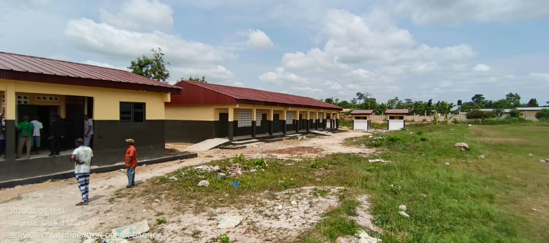 VISITE D'INFRASTRUCTURES EDUCATIVES A GNALEGRIBOUO