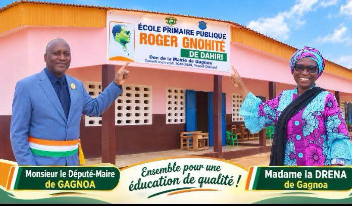 Cérémonie de remise de clés et de changement de dénomination d'établissements scolaires
